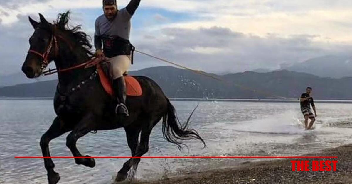 Horse Surfing ένα νέο εντυπωσιακό άθλημα στη Ναύπακτο