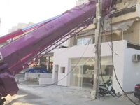 Περιστέρι: Γερανοφόρο όχημα έπεσε πάνω σ...