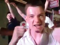 Βρετανοί τουρίστες ξεσαλώνουν στη Ζάκυνθο – ΒΙΝΤΕΟ