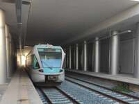 Το τρένο σφύριξε από το Αίγιο, αλλά χρει...