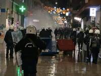  Πάτρα: Επεισόδια στην πορεία για τον θά...