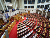 Σκάνδαλο ΟΠΕΚΕΠΕ: Στα χέρια των 11 βουλε...