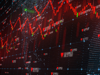 Πώς ο εμπορικός πόλεμος συνεχίζει να πλή...