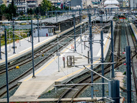 Hellenic Train: Ακινητοποιήθηκε η αμαξοσ...