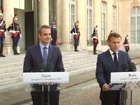 Οι δηλώσεις Μακρόν και Μητσοτάκη στα Ηλύ...