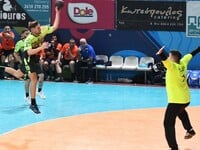 Νίκη στην πρεμιέρα για την Ακαδημία των ...