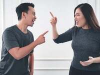 Οι 8 έξυπνες φράσεις που θα σας γλιτώσου...