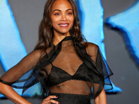 Η Ζόε Σαλντάνα «εκθρόνισε» τη Σκάρλετ Γιόχανσον