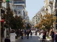 Κορωνοϊός: Πολύς κόσμος στο κέντρο της Π...