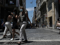 Covid 19: Η αύξηση στα κρούσματα προκαλε...