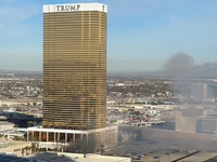 Όχημα «λαμπάδιασε» έξω από το ξενοδοχείο...