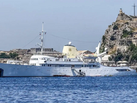 Πωλείται η θρυλική θαλαμηγός «Christina ...