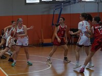 Έδειξαν "μέταλλο" οι κορασίδες...