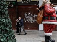 Ο κωδικός για τα μεσημβρινά ρεβεγιόν των...