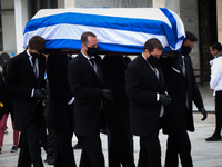 Το τελευταίο αντίο στον Μανώλη Γλέζο - ΦΩΤΟ