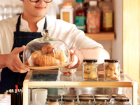 Με αυξήσεις 12% στους μισθούς η νέα κλαδ...