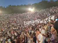 Επίδαυρος: Πανό για την υπόθεση Λιγνάδη-...