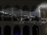 Εμβρόντητη: Χλευάζοντας τον Τσίλερ και τ...