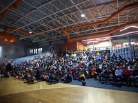 Παλμός τελικού στα κατάμεστα γήπεδα του ...