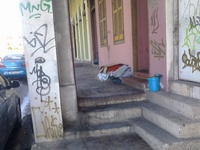 Πάτρα: Προβληματισμός με τον άστεγο άνδρ...