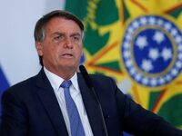 Βραζιλία - Μπολσονάρο: Εξοδα δεκάδων χιλ...