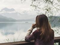 Δημοσκόπηση: τι μάς έχει λείψει περισσότ...