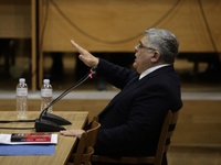 Απολογία Μιχαλολιάκου: "Δολοφόνε, δ...