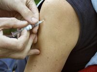 Κορωνοϊός: Ποιοι θα κάνουν τα νέα εμβόλι...