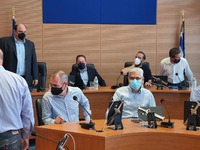 Πέτσας: 600 ευρώ για τις πρώτες ανάγκες ...