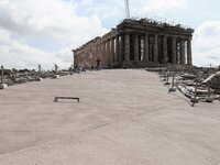 Επιγραφή στην Ακρόπολη με το όνομά της β...