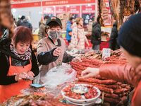 Η αποκρουστική αγορά που γέννησε τον Κορ...