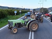 Aγρότες: Κλείνουν τις σήραγγες των Τεμπώ...