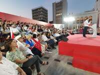 Πάτρα: Όταν ο Αλέξης Τσίπρας έτεινε χείρ...