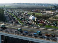 Αγρότες: Συγκροτούν δύο επιτροπές για τη...