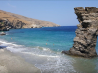 Ποιο ελληνικό νησί που βρίσκεται στους 1...