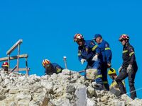Σεισμός στην Κρήτη: Στήνονται σκηνές για...