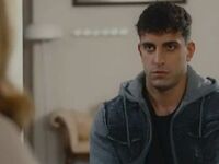 Γη της ελιάς: Ο Αλέξης παγιδεύει τη Θεοδ...