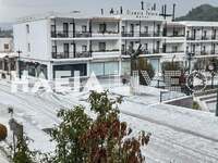 Άσπρισε η Αρχαία Ολυμπία από το χαλάζι