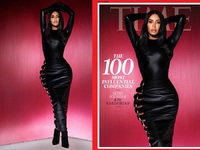 Kιμ Καρντάσιαν: Θριαμβευτικό εξώφυλλο στ...