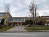 Ξεκίνησαν τα εξ αποστάσεως μαθήματα στο ...