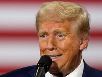 Ο Τραμπ πιστεύει ότι τα σχολεία διδάσκου...