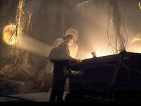 Ο Ιντιάνα Τζόουνς ψάχνει τον μηχανισμό τ...