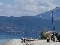 Πάτρα: Σήκωσαν το αποδυτήριο στην ακτή Κ...