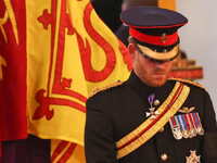 Βασίλισσα Ελισάβετ: Συντετριμμένος ο Χάρ...