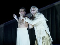 Ξανά η παράσταση "Βάκχες" στο ...