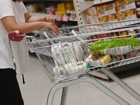 «Καλάθι του νοικοκυριού»: Ποια προϊόντα ...