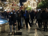 Νέο ρεκόρ: Κοντά στα 15.000 τα κρούσματα σήμερα