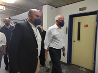 Σε σύσκεψη στο νοσοκομείο «Άγιος Ανδρέας...