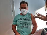 Πατρινός πήγε να κάνει την τρίτη δόση, μ...