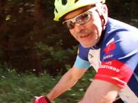 Οι φίλοι του δεν τον ξεχνούν - Το συγκιν...